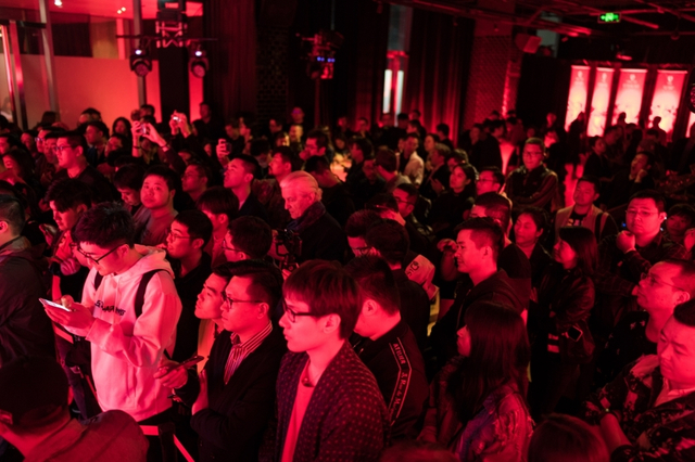 “法拉利F1之夜”燃爆申城