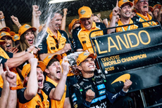 图集-诺里斯加冕F1世界冠军