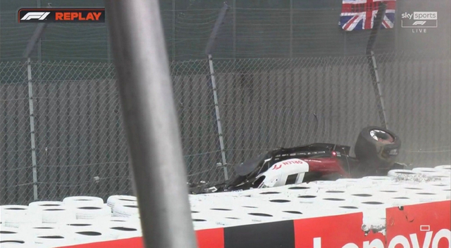 图集-2022F1英国站周冠宇遭遇撞车退赛