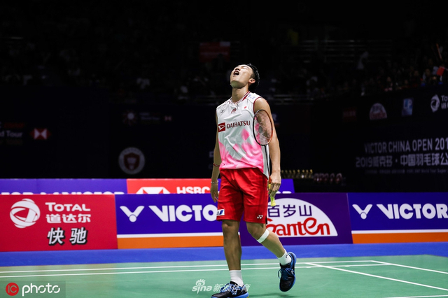 中羽赛男单半决赛：谌龙1-2桃田贤斗