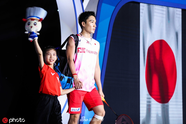 中羽赛男单半决赛：谌龙1-2桃田贤斗