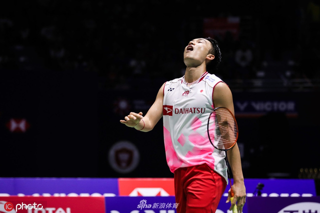中羽赛男单半决赛：谌龙1-2桃田贤斗