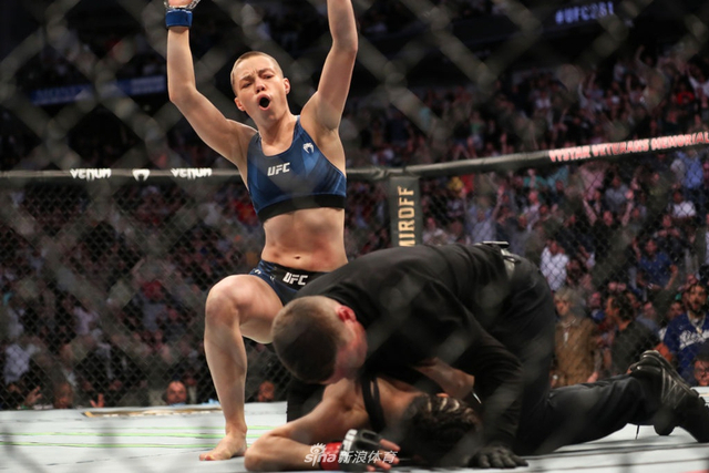 [UFC]张伟丽1分18秒遭对手KO 未能卫冕金腰带