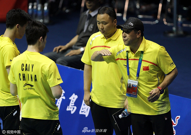 李永波和张军协作指挥