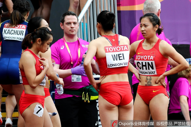 女子4x100米接力预赛 中国队失误取消成绩