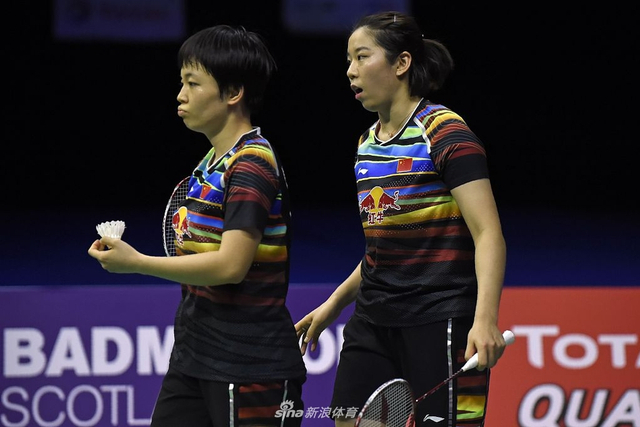 羽球世锦赛陈清晨/贾一凡女双夺冠
