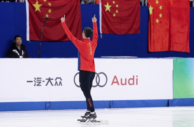 短道速滑世界杯武大靖1000米称雄