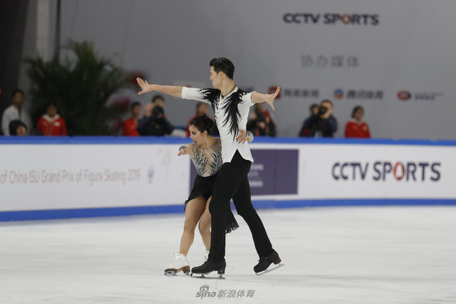 新浪直击花滑中国杯王诗玥/柳鑫宇冰舞第四