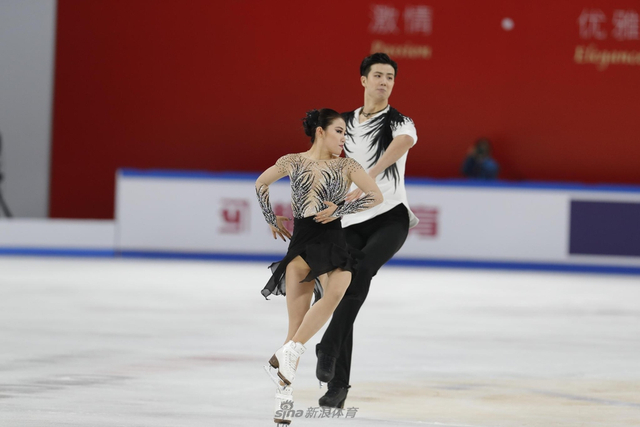 新浪直击花滑中国杯王诗玥/柳鑫宇冰舞第四