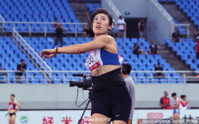 全锦赛吕会会打破女子标枪亚洲纪录