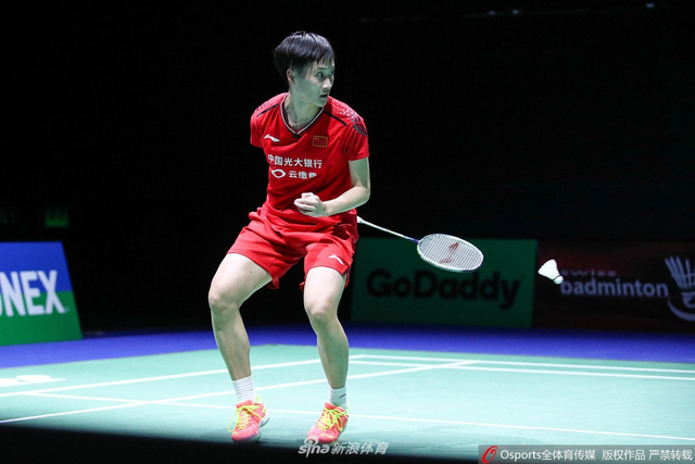 世锦赛女单1/8决赛：陈雨菲2-1李文珊