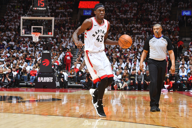 [高清组图]东部半决赛76人90-92猛龙 总比分3-4