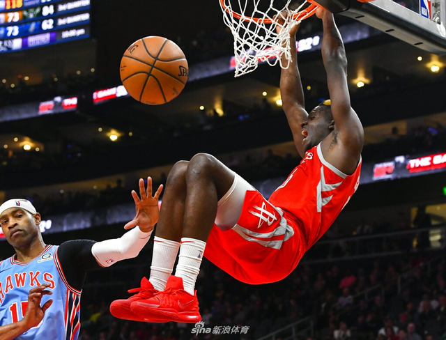 11           第3位 克林特-卡佩拉 火箭 扣篮240次