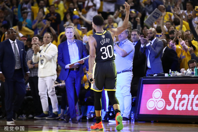 [NBA总决赛]猛龙总分4-2战胜勇士 夺得总冠军
