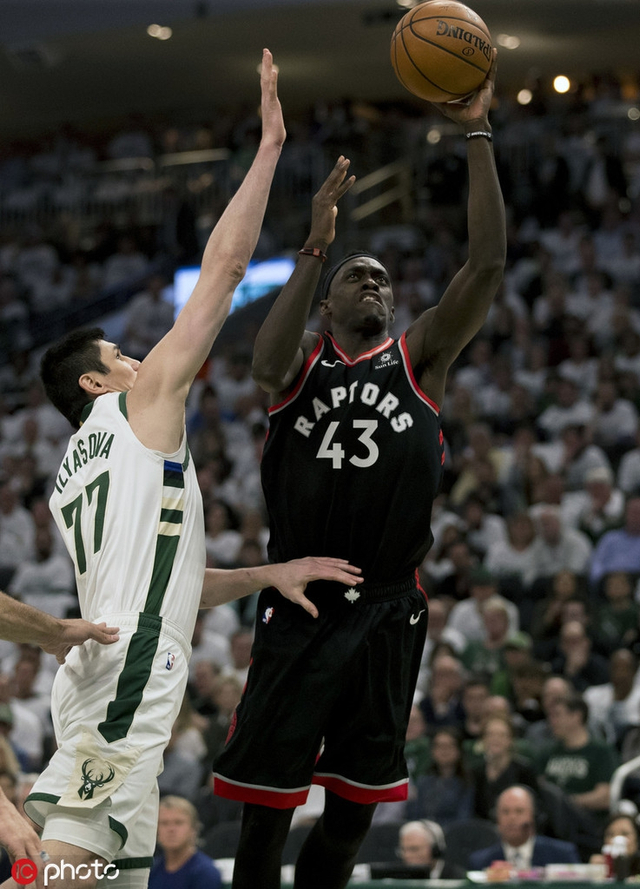 西亚卡姆VS伊利亚索瓦