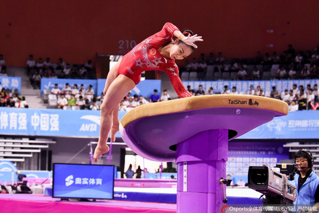 挑战杯决赛瞬间 w640slw.jpg