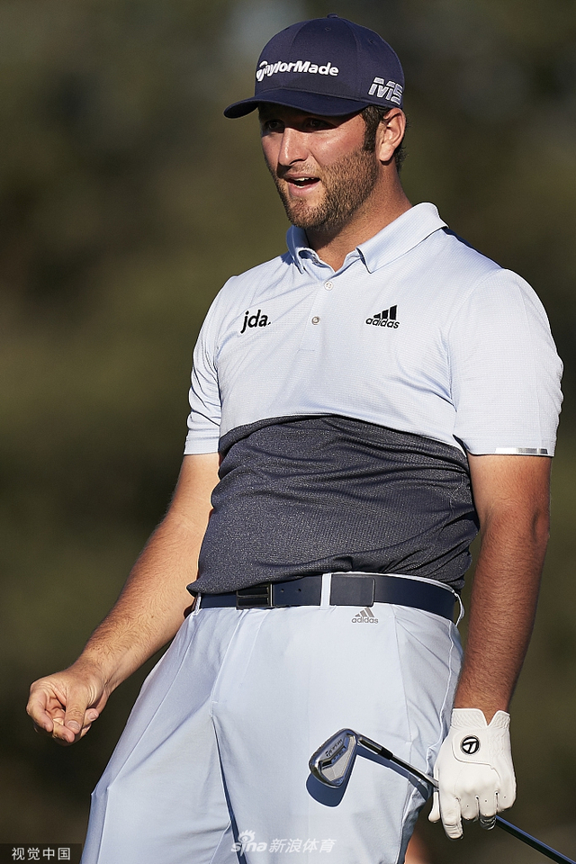 西班牙公开赛次轮,本土球星拉法-卡布雷拉-贝略与同胞阿德里-阿诺斯