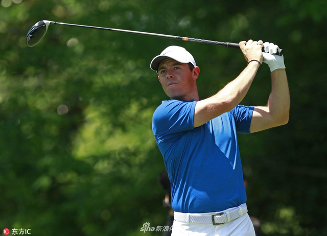 麦克罗伊仅交76杆