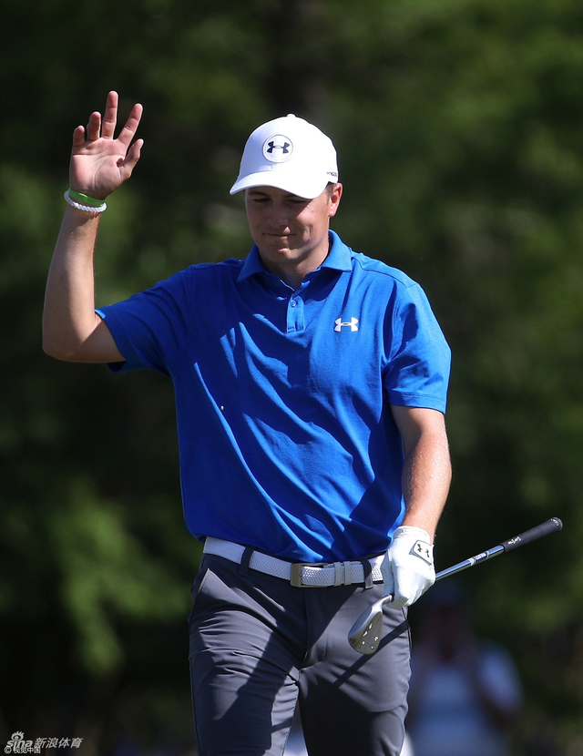 斯皮思面带微笑