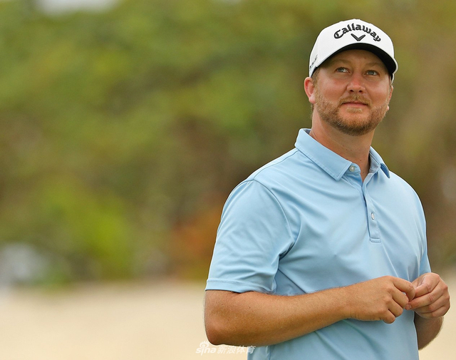 布莱斯-加里特赢得美巡首冠