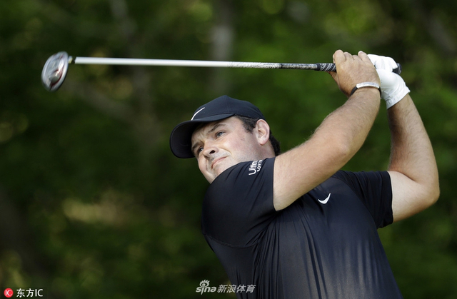 “小胖”瑞德开球