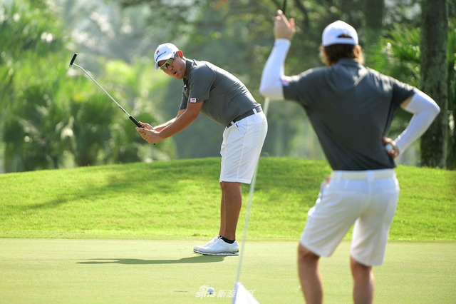 安秉勋练习推杆