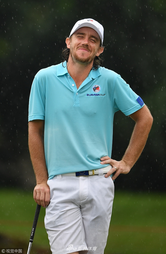 弗利特伍德享受雨水