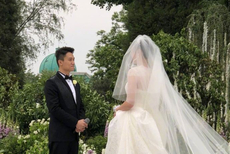 王祖蓝潘晓婷出席惠若琪结婚盛典