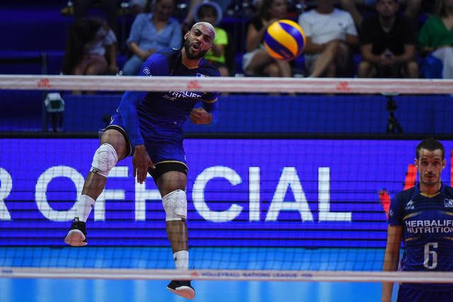 世界男排联赛总决赛法国3-2巴西