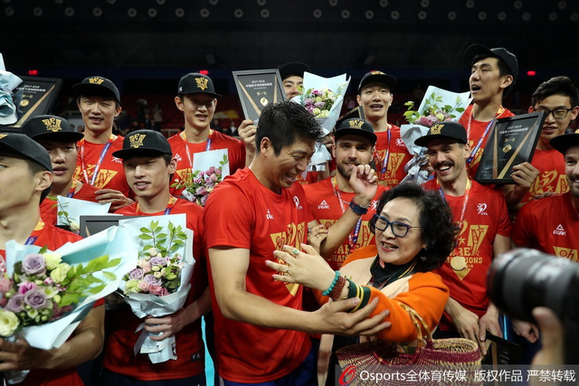 王朝！上海男排力夺队史第14冠