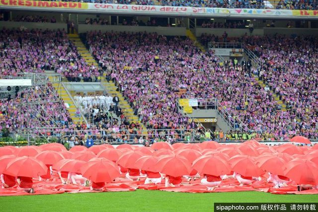 大教皇方济各参观米兰圣西罗球场