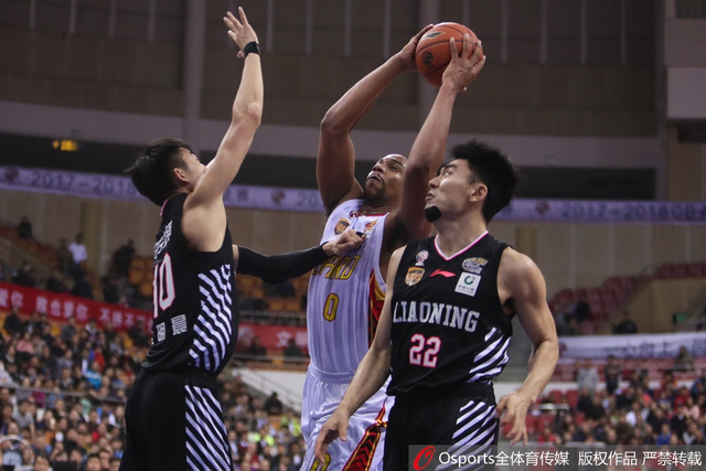 CBA第17轮：深圳92-89辽宁
