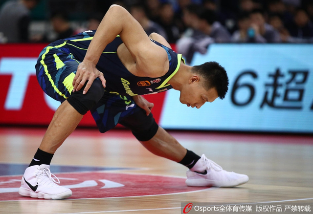 CBA第21轮：广州101-113广东