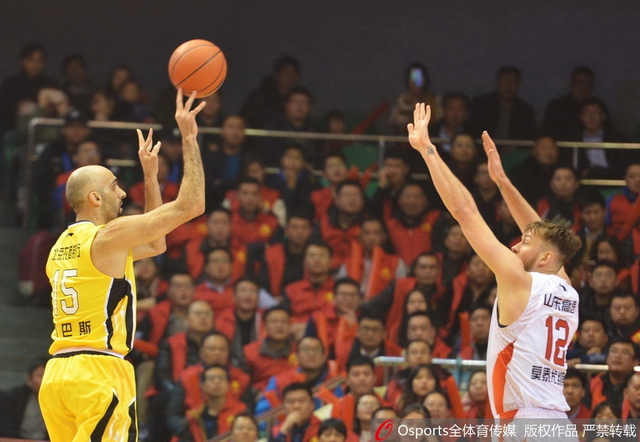 CBA第21轮:山东127-90北控