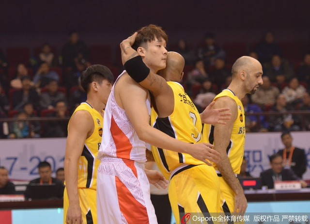 CBA第21轮:山东127-90北控