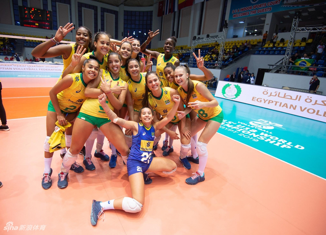 世少赛中国女排1-3巴西获第四