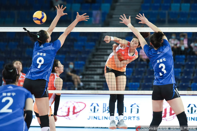 朱婷出战！排超天津女排2-3江苏女排