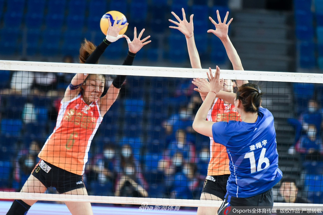 朱婷出战！排超天津女排2-3江苏女排