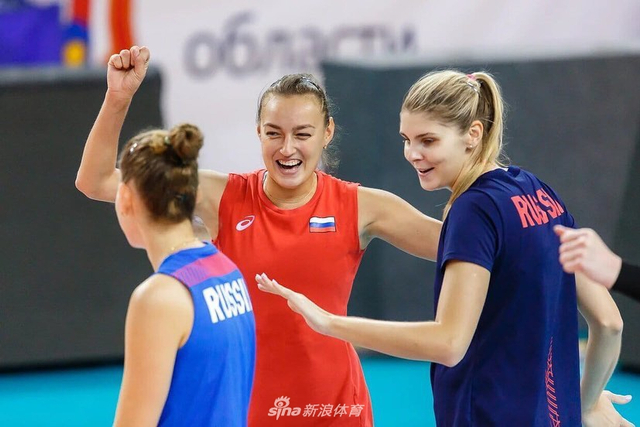 俄罗斯女排备战女排四强赛
