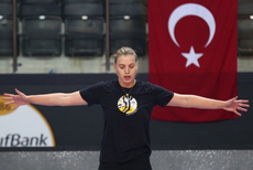 朱婷土超俱乐部瓦基弗银行开练