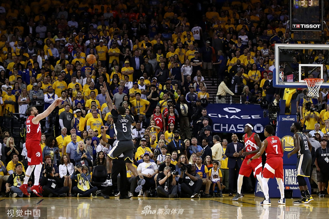 小加索尔外线出手