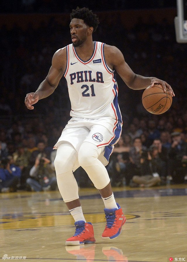 恩比德爆砍46分15板7助7帽