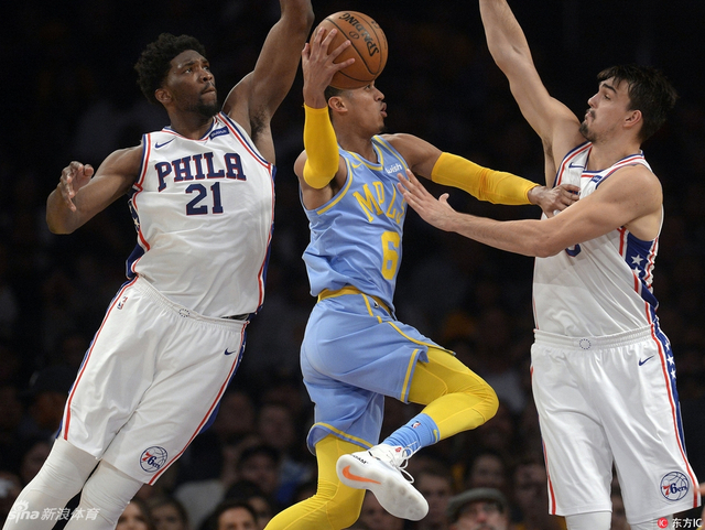 恩比德爆砍46分15板7助7帽