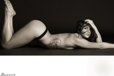 唐斯神似苏菲玛索的绝美女友！巴特勒因勾搭过她才让森林狼内讧？