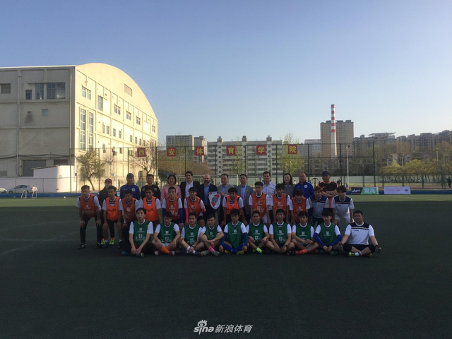 中国行-访问西安体育学院