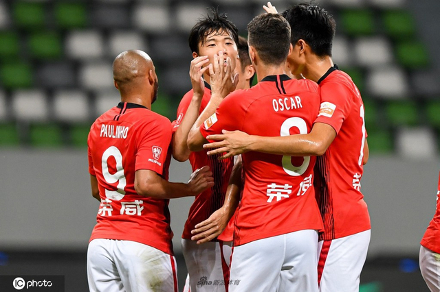 [中超]大连人0-5上海海港