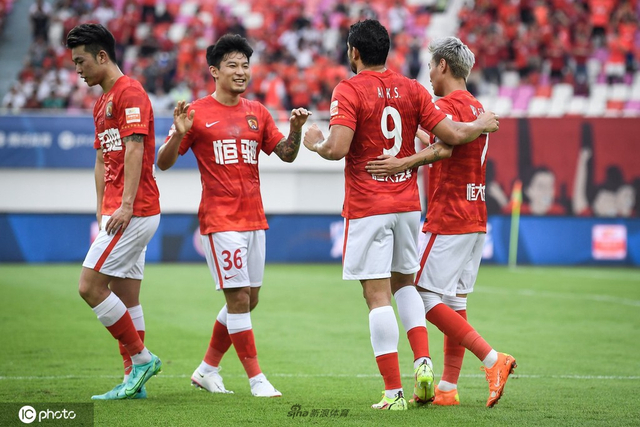 广州队5-2沧州雄狮