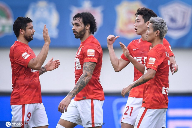 广州队5-2沧州雄狮