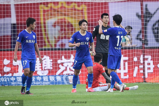 广州队5-2沧州雄狮