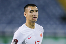 河内惨案！国足球员表情麻木